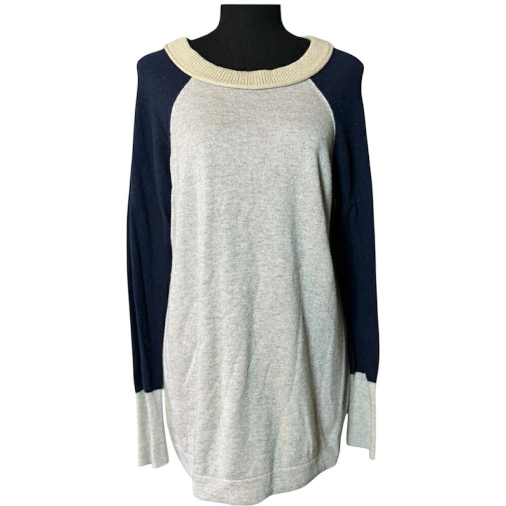 41 HAWTHORN women’s gray and blue angora cashmere blend cuff sweater